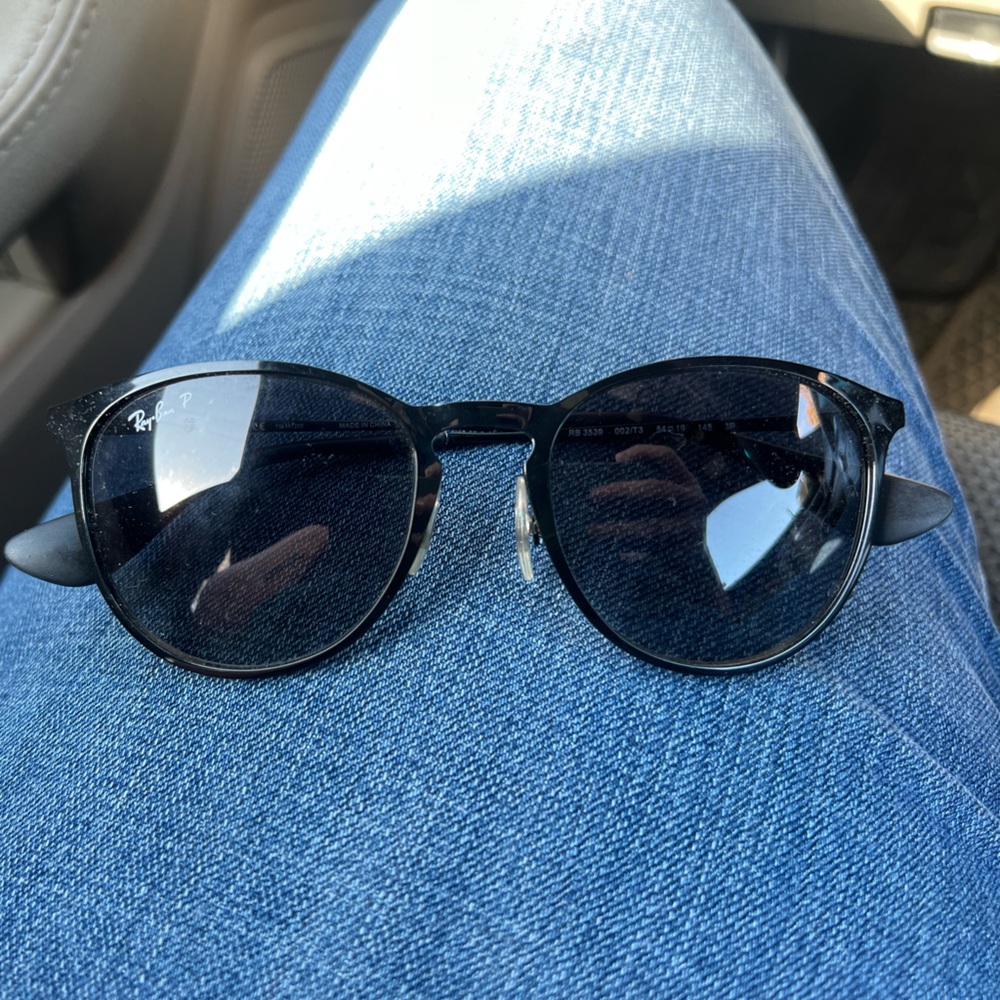 Women’s Ray-Bans